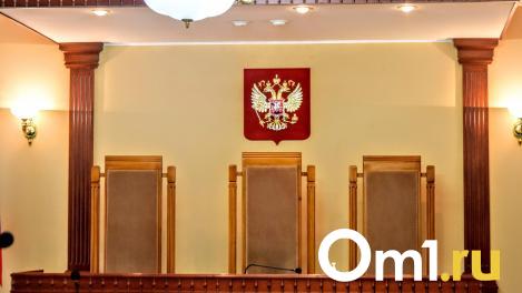 Омская чиновница брала взятки за торговлю продуктами на почте