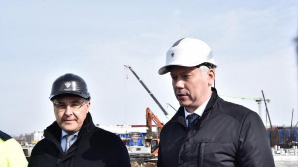 Главу Минобрнауки РФ Фалькова впечатлил СКИФ, построенный в Новосибирске