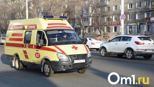 В Омске за полтора часа сбили бабушку, девушку и ребёнка