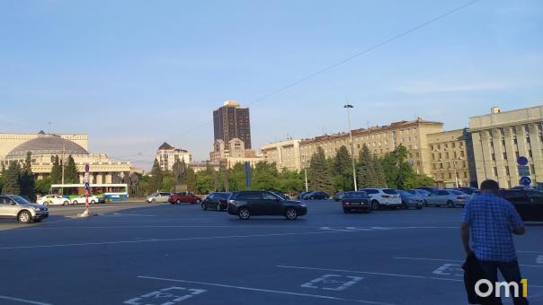 Из-за санкций Евросоюза перестали работать паркоматы в Новосибирске