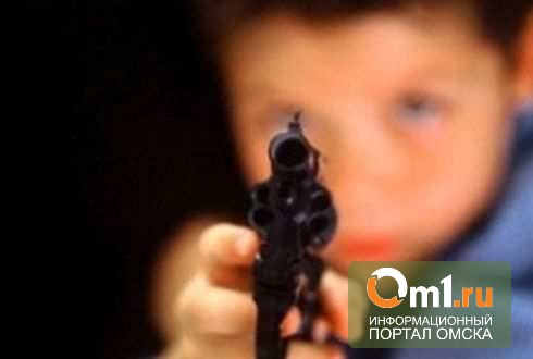В Омской области сын нечаянно прострелил ногу отцу