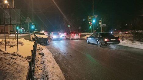 Женщина с пятилетней девочкой пострадали в ДТП на улице Кошевого в Омске