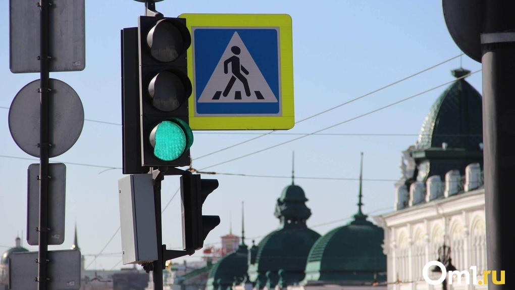 Светофор омск. Светошар светофор Омск. Светофор в Омске на пригородной. Колодцы для светофоров.