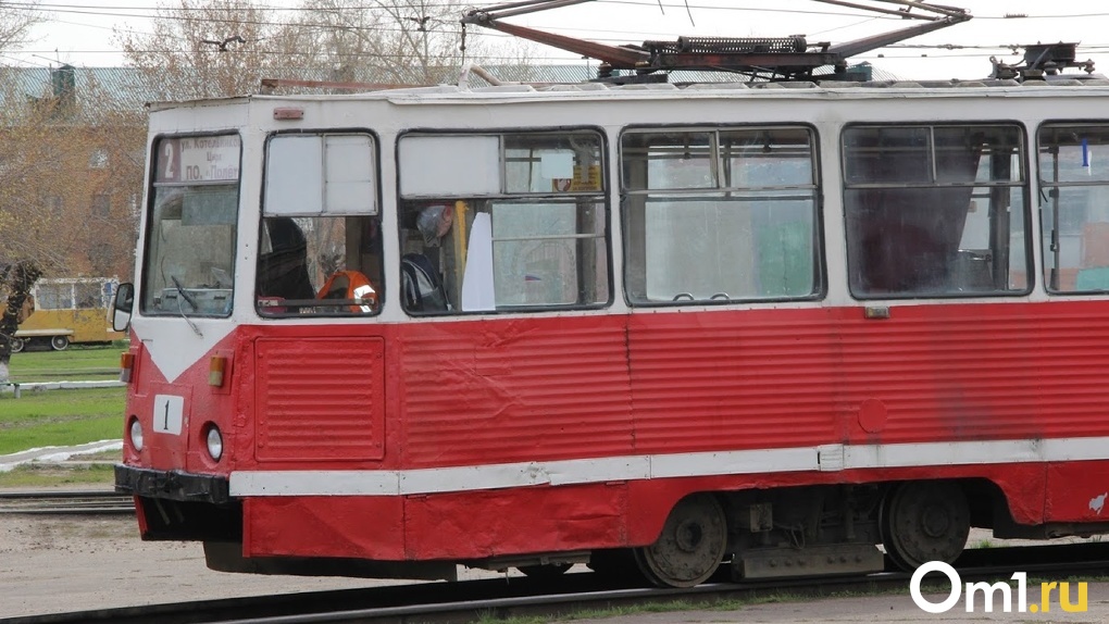 Дождь парализовал трамвайный маршрут в Омске