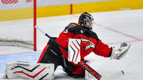 Проскуряков объяснил, почему пропустил курьёзный гол в матче с «Сибирью»