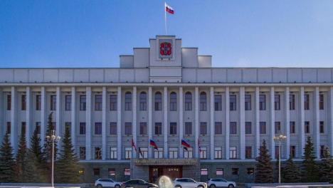 Виталий Хоценко освободил педагогов и высокобалльников от налогов за премии