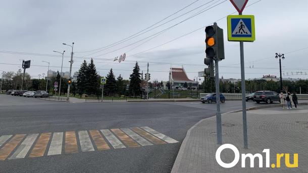 Ради борьбы с пробками мэрия изменит режим ещё трёх светофоров