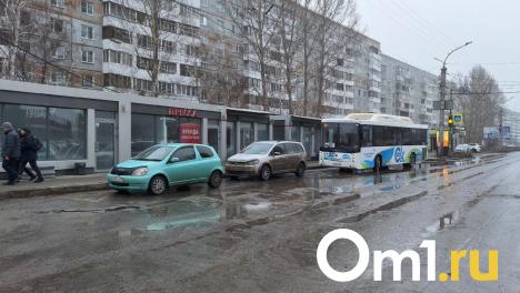 В Омске оказались разбиты ещё несколько тёплых остановок