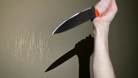 В центре Омска продают дом, ставший местом двойного убийства