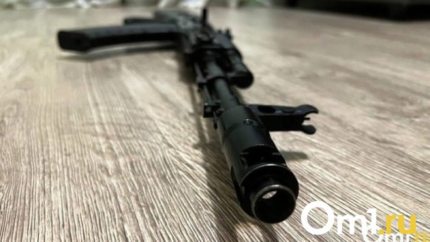 Новосибирец устроил стрельбу из автомата в Тихом центре