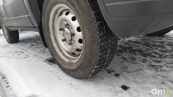 В Омске задержали водителя «Мицубиси Лансер», накопившего штрафов на 50 тысяч рублей