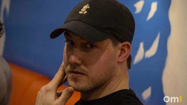 Тренер «Авангарда» Звягин опроверг информацию о рецидиве травмы Рида Буше