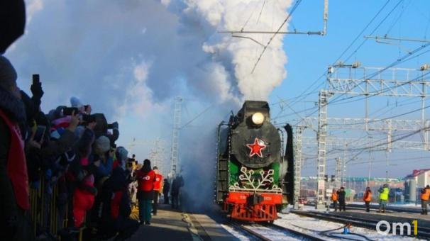 Стали известны цены на поезд Деда Мороза для омичей