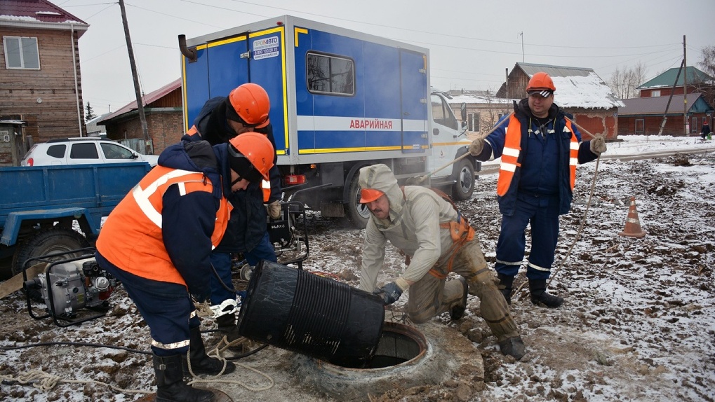 «Росводоканал Омск» обновляет оборудование очистных сооружений и просит соблюдать правила пользования канализацией