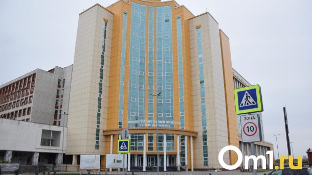 Парковок - ноль. Депутаты обеспокоены ситуацией вокруг нового корпуса ОмГУ