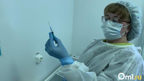 Введут ли обязательную вакцинацию для студентов в Новосибирской области, ответил губернатор