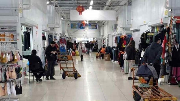 Лоббируют интересы конкурентов? В Новосибирске судебные приставы закрыли ТК «Восход»