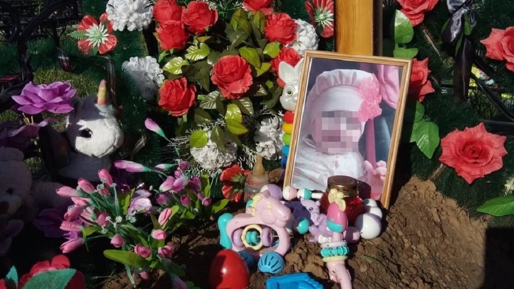 «Забрали измученное тельце с ободранным лицом»: в новосибирской больнице умерла 6-месячная девочка