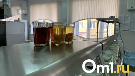 После жалоб на пустой рис в школе №55 в мэрии Омска рассказали об организации питания школьников