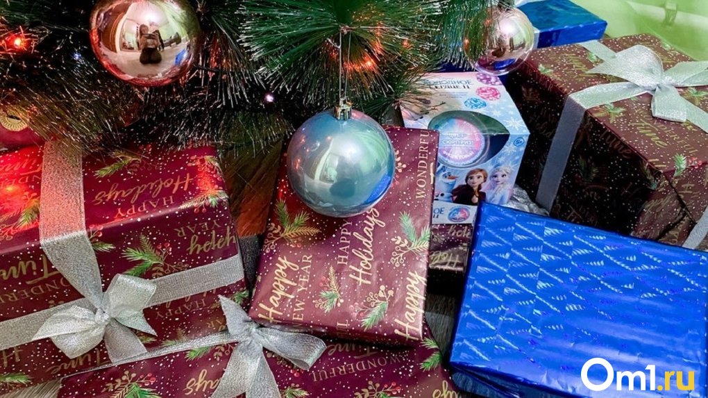 Омские дети получат белорусские конфеты в подарках на Новый год