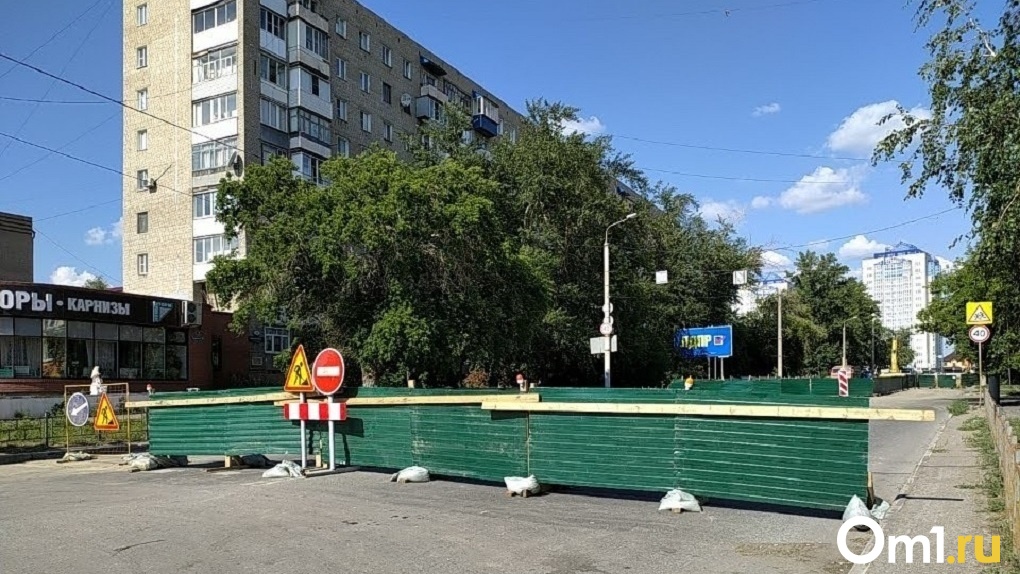 В Новосибирске активно ремонтируют дороги, дома и благоустраивают парки