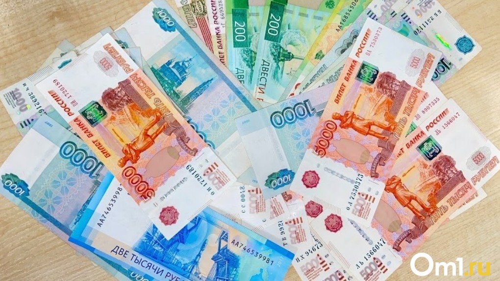 Только в строймаркетах: омские кассиры могут зарабатывать до 50 000 рублей