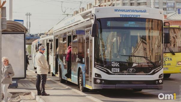 В Омске троллейбусы № 7 и 16 продолжат ездить через Телецентр