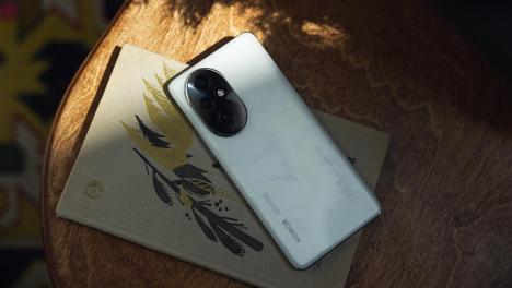 Старт продаж HONOR 200 и 200 Pro в Омске: съёмка с эффектом Harcourt — новый уровень мобильной фотографии