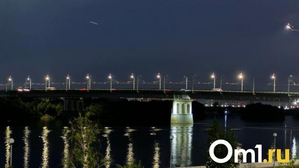 Стало известно, почему погасла подсветка на Ленинградском мосту в Омске