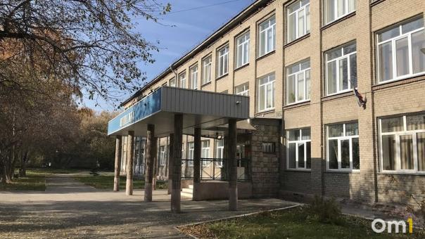 До 2025 года в Новосибирской области отремонтируют 125 школ