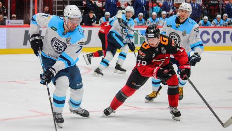 ХК «Сибирь» посвятит матч с московским «Динамо» борьбе с раком