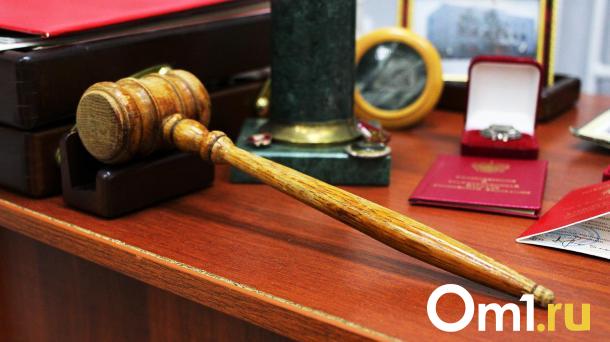 Омичку оштрафовали на 40 000 рублей за рисунки с Лунтиком