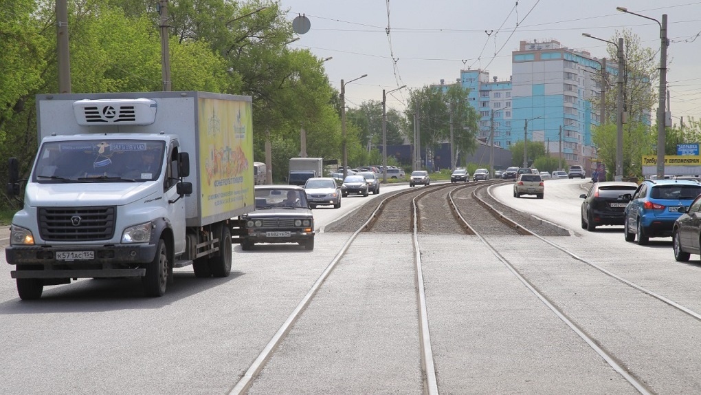 Улицу Волочаевскую в Новосибирске отремонтируют до 1 июля за счёт подрядчика