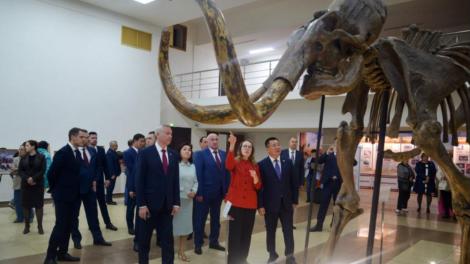 Новосибирск и Казахстан подписали 10 соглашений: как культура Сибири покорила Павлодар