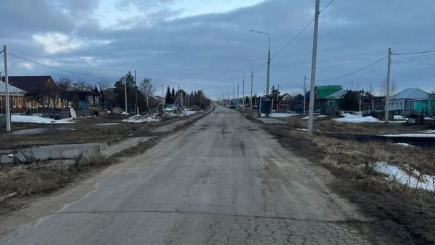 В Новоалександровке с подтопленных территорий и от жилых домов уходит вода