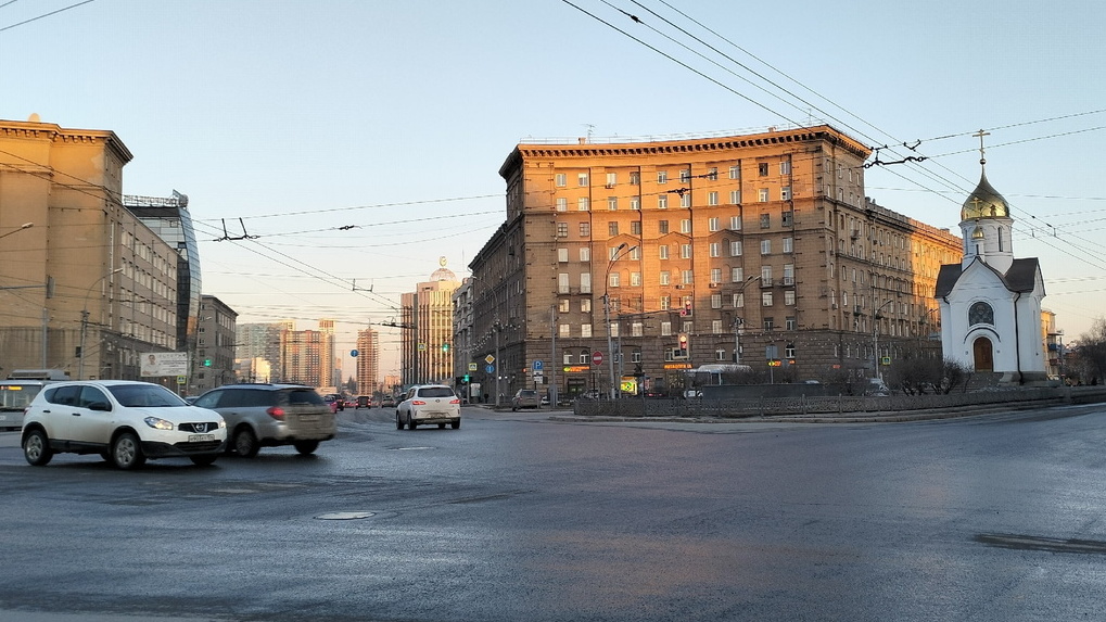 В Новосибирске водитель «Оки» сбил мальчика-подростка