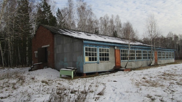 Аукцион по продаже разрушающегося детского лагеря «Дружба» временно приостановили