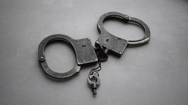 Ребёнок кричал несколько дней: новосибирца обвиняют в изнасиловании 2-летнего сына возлюбленной