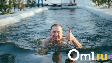 В парке «Зелёный остров» в Омске готовят купели на Крещение