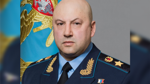 Появились фотографии новосибирского генерала Суровикина из Алжира