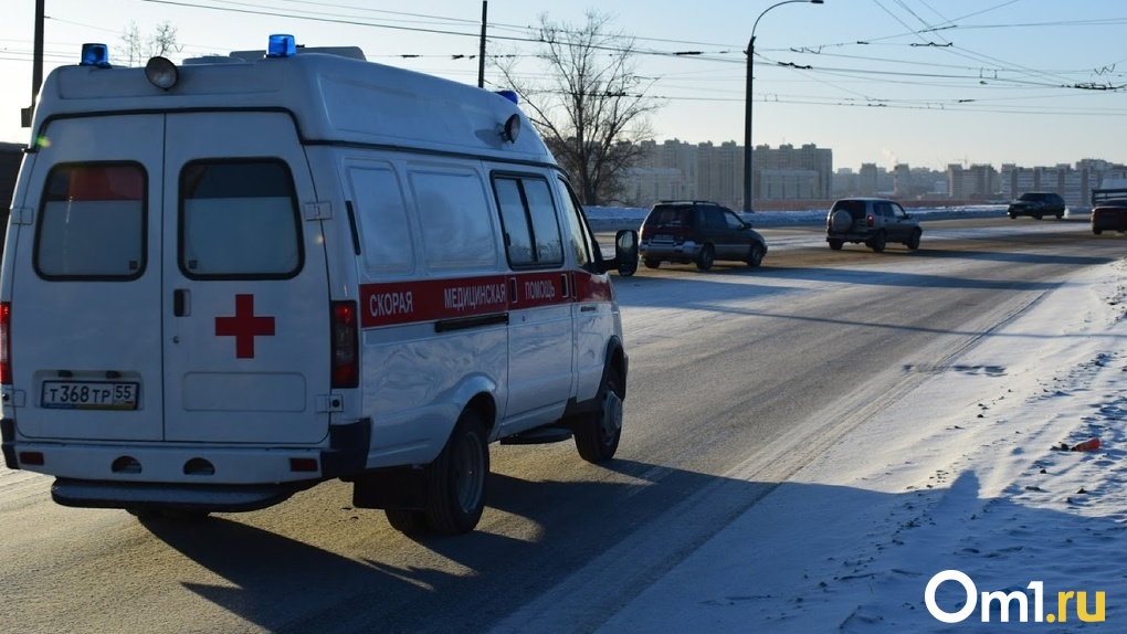 В Омске годовалый малыш пострадал при столкновении двух машин