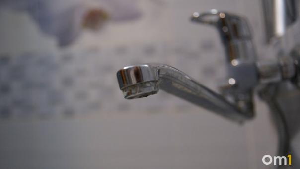 В двух округах Омска 37 домов останутся без воды