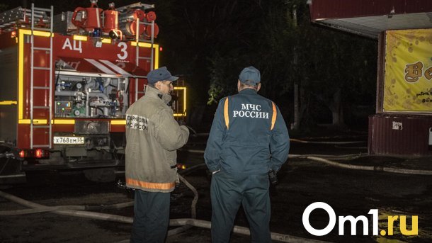 Жители загоревшегося дома на бульваре Победы в Омске получат временное жильё