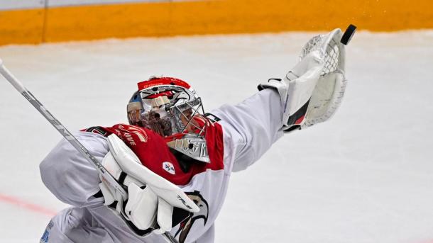 Никита Серебряков рассказал о значении нового контракта с омским «Авангардом»