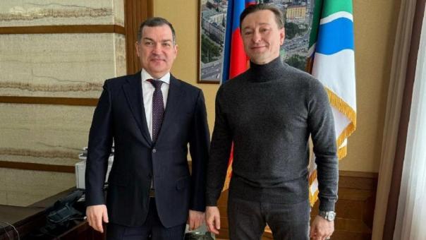 Символ криминальных 90-х встретился с мэром Кудрявцевым в Новосибирске