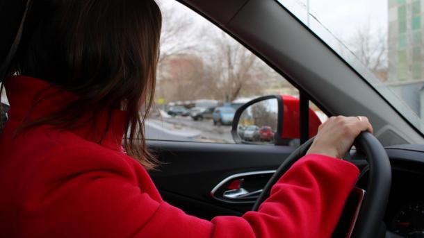 Водители не смогут припарковаться в центре Новосибирска в День спасателя