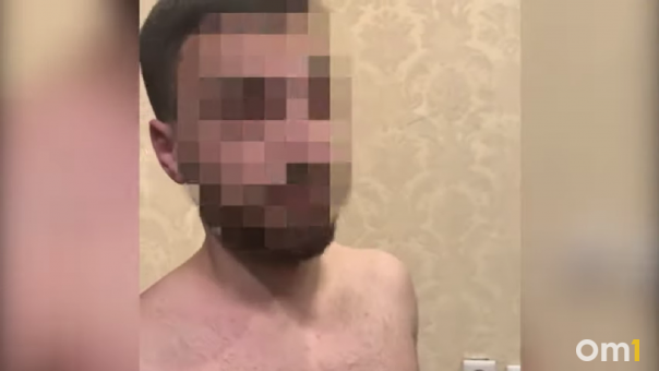 Более 400 пачек поддельных сигарет изъяли полицейские у новосибирских торговцев. ВИДЕО