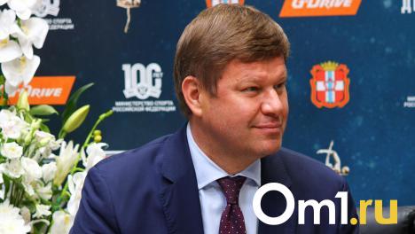 «Позорники!»: известный комментатор Дмитрий Губерниев резко раскритиковал Омск