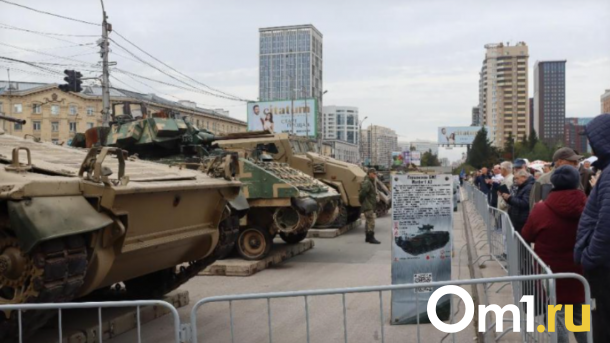 Выставка трофейной военной техники из Новосибирска приехала в Сургут