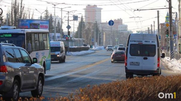 В Омске изменили схему светофорного регулирования на Королёва